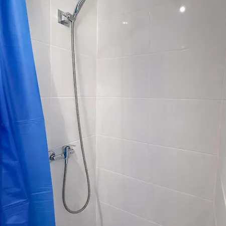 Cosy - Proche Universite - Parking - Apartment Caen