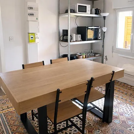 Cosy - Proche Universite - Parking -