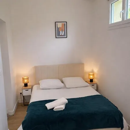 Pour 2 - Universite, Parking Facile Caen